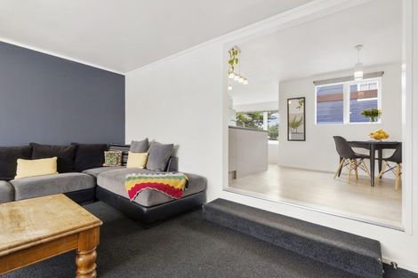 Photo of property in 4b Jasons Place, Churton Park, Wellington, 6037