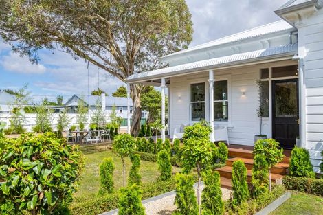 Photo of property in 250 Main Street, Greytown, 5712