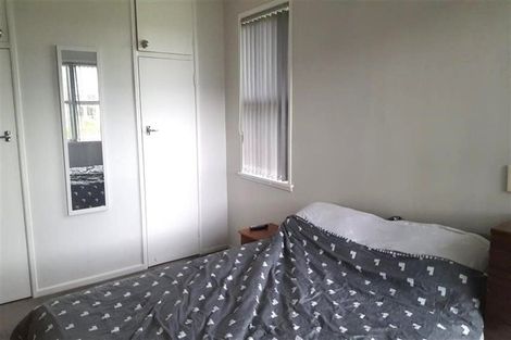 Photo of property in 10 Mcclintock Road, Massey, Auckland, 0614