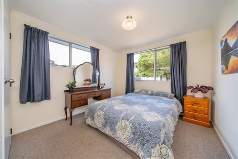 Photo of property in 22 Gemstone Drive, Birchville, Upper Hutt, 5018