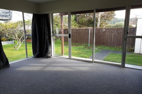 Photo of property in 4/8 Tawai Street, Trentham, Upper Hutt, 5018