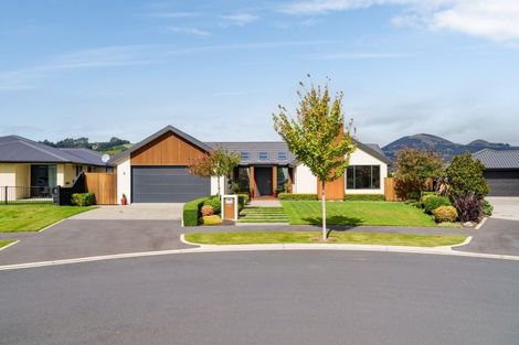 Photo of property in 15 Carrick Place, Mosgiel, 9024