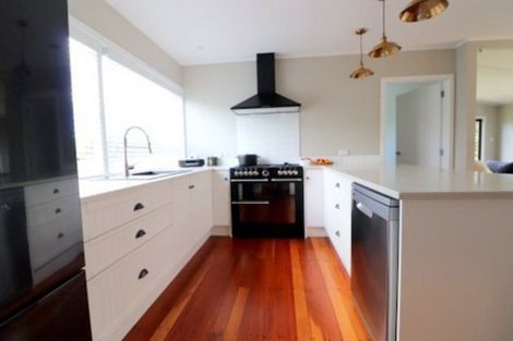 Photo of property in 1281 Whangaripo Valley Road, Whangaripo, Wellsford, 0972