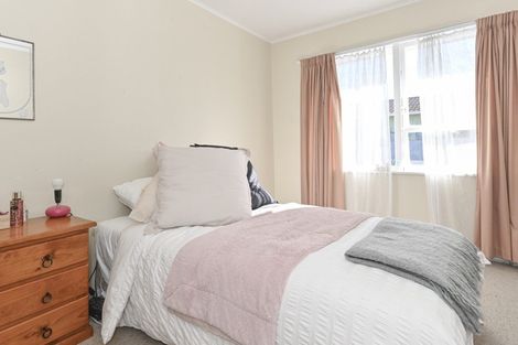 Photo of property in 2/413 Avenue Road West, Hastings, 4122