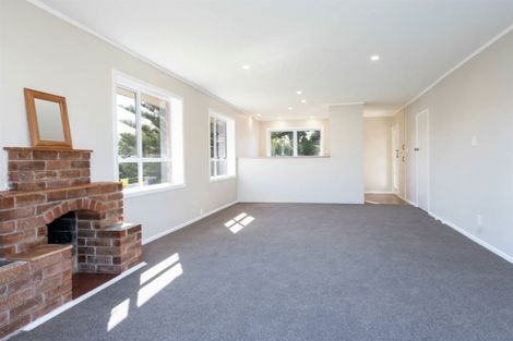 Photo of property in 1/7 Wyman Place, Pakuranga Heights, Auckland, 2010
