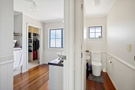 Photo of property in 5 Pipi Dune, Whitianga, 3510