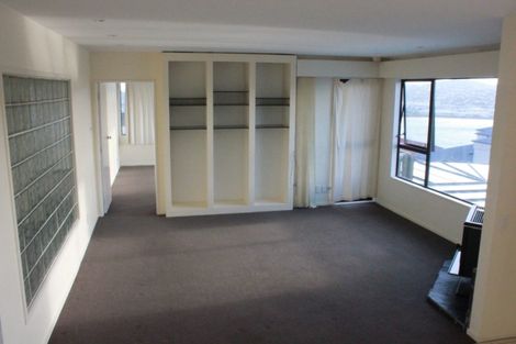 Photo of property in 9 Rangitane Street, Maupuia, Wellington, 6022