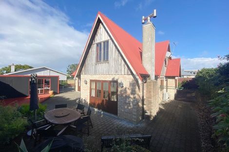 Photo of property in 18b Mountain Road, Mount Wellington, Auckland, 1072