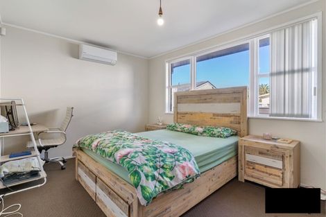 Photo of property in 30 Tatariki Street, Rosehill, Papakura, 2113