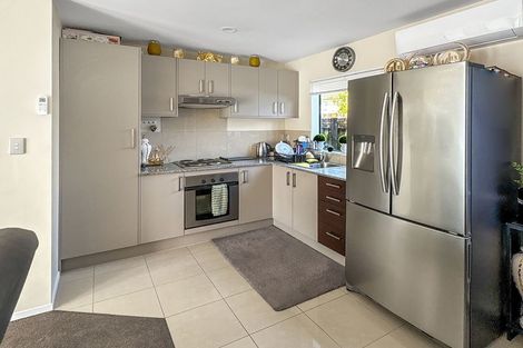 Photo of property in 60 Trevor Hosken Drive, Wiri, Auckland, 2104