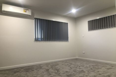 Photo of property in 14 Laquinta Place, Flat Bush, Auckland, 2019