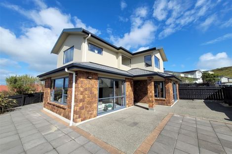 Photo of property in 3 Comber Place, Johnsonville, Wellington, 6037