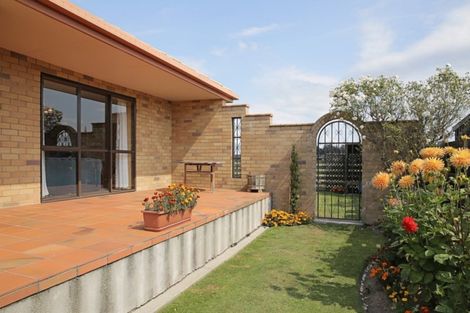 Photo of property in 4 Daley Place, Winton, 9720