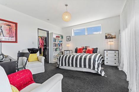 Photo of property in 66 Jellicoe Street, Greytown, 5712