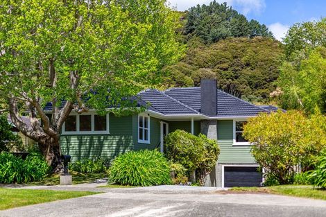 Photo of property in 2 Cleary Street, Waterloo, Lower Hutt, 5011
