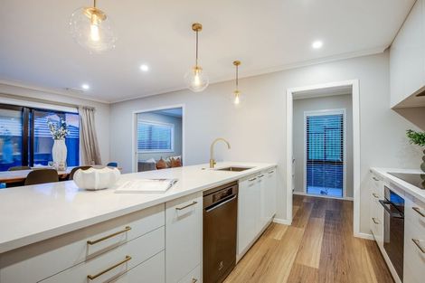 Photo of property in 11 Te Hoiere Street, Aotea, Porirua, 5024
