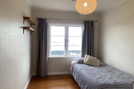 Photo of property in 1/38 Eastglen Road, Glen Eden, Auckland, 0602