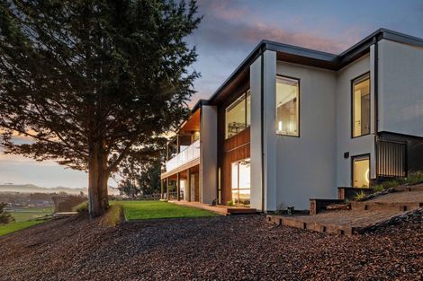 Photo of property in 8 Kepler Ridge Lane, Halswell, Christchurch, 8025