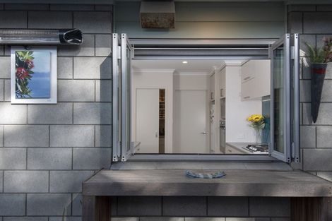 Photo of property in 39c Fourteenth Avenue, Tauranga South, Tauranga, 3112