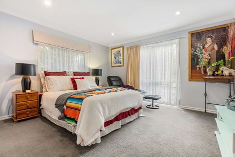 Photo of property in 32a Colwill Road, Massey, Auckland, 0614