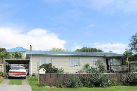 Photo of property in 3 Marjorie Lane, Papamoa Beach, Papamoa, 3118