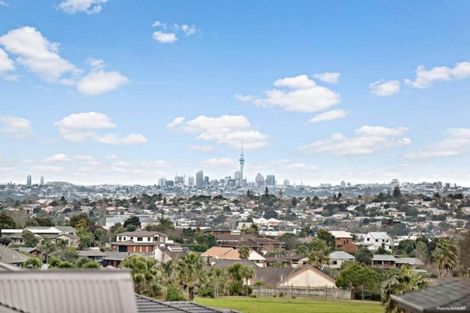 Photo of property in 3/248 Sturges Road, Henderson, Auckland, 0612