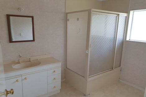 Photo of property in 24 Rangiatea Street, Paraparaumu Beach, Paraparaumu, 5032