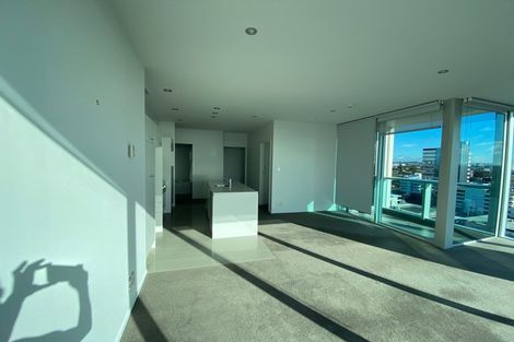 Photo of property in Sentinel Apartments, 1101/3 Northcroft Street, Takapuna, Auckland, 0622