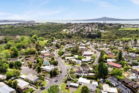 Photo of property in 2/31 Gowing Drive, Meadowbank, Auckland, 1072