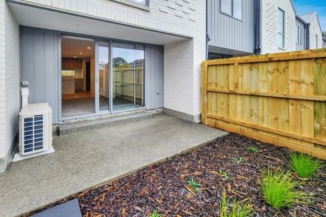 Photo of property in 8/16 Sladden Street, Naenae, Lower Hutt, 5011
