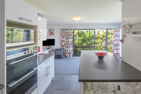 Photo of property in 29 Ranui Crescent, Khandallah, Wellington, 6035