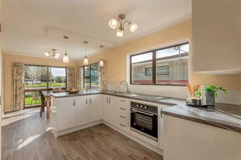 Photo of property in 193 Kimbolton Road, Feilding, 4702