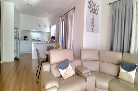 Photo of property in 10 Lavey Road, Flat Bush, Auckland, 2019