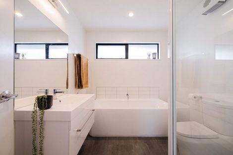 Photo of property in 11 Primrose Lane, Lower Shotover, Queenstown, 9304