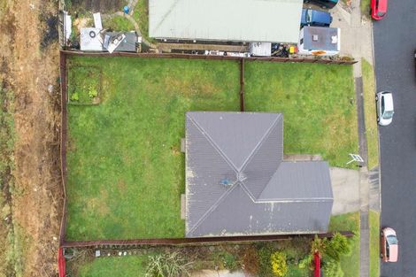 Photo of property in 22 Kittyhawk Place, Melville, Hamilton, 3206