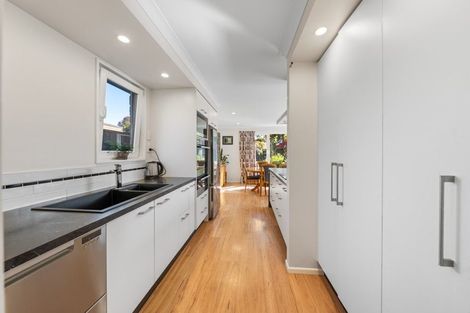 Photo of property in 5 Lodge Place, Ilam, Christchurch, 8041