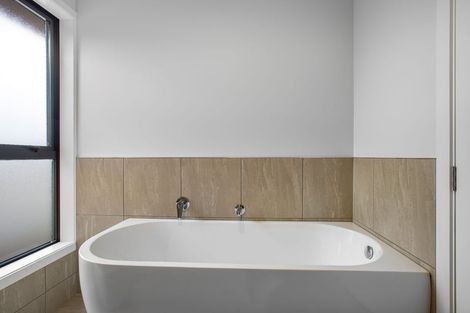 Photo of property in 66 Scenic Rise, Rototuna North, 3281