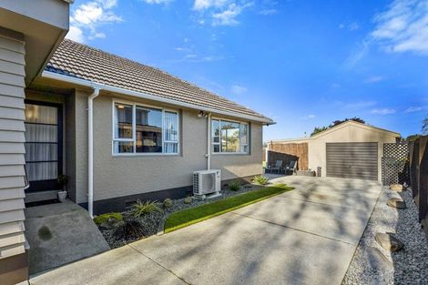 Photo of property in 25 Barnes Road, Redwood, Christchurch, 8051