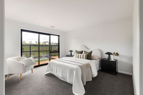 Photo of property in 7 Rangeview Drive, Kelvin Grove, 4414