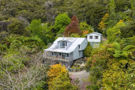 Photo of property in 460 Moetapu Bay Road, Moetapu Bay, Picton, 7282