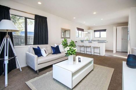 Photo of property in 14/36 West Coast Road, Glen Eden, Auckland, 0602