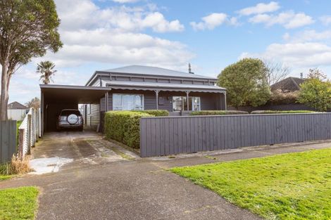 Photo of property in 37 Burgoyne Street, Woodville, 4920
