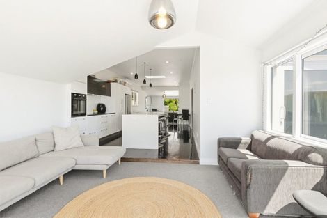 Photo of property in 44 Mortimer Terrace, Aro Valley, Wellington, 6021