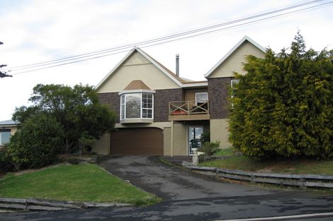 Photo of property in 19 Earls Road, Saint Clair, Dunedin, 9012