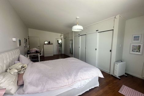 Photo of property in 15 Fancourt Street, Karori, Wellington, 6012