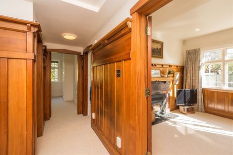 Photo of property in 119 Fifield Terrace, Opawa, Christchurch, 8023