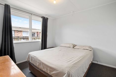 Photo of property in 4/84 Portage Road, New Lynn, Auckland, 0600