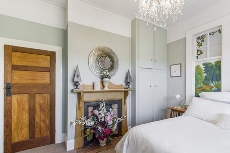 Photo of property in 12 Parsonage Road, Waimate, 7924