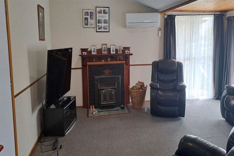 Photo of property in 4 Mill Street, Tapanui, 9522