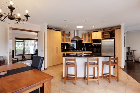 Photo of property in 24 Ohope Place, Papamoa Beach, Papamoa, 3118